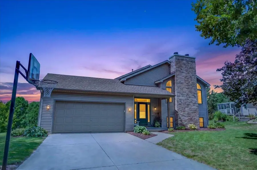 10 Maple View Court, Madison, WI 53719 - #2