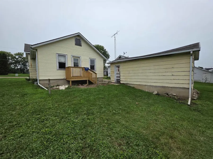 116 Waupun Street, Friesland, WI 53935 - #3