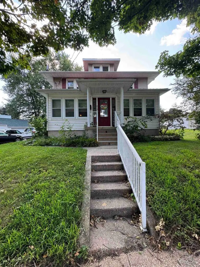 413 S Tyler Street, Lancaster, WI 53813 - #1