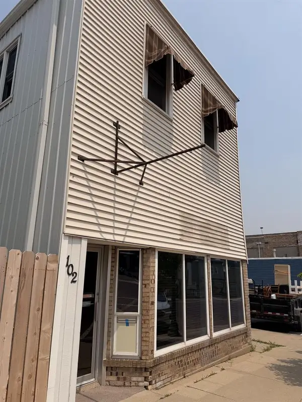 102 E Main Street, Evansville, WI 53536