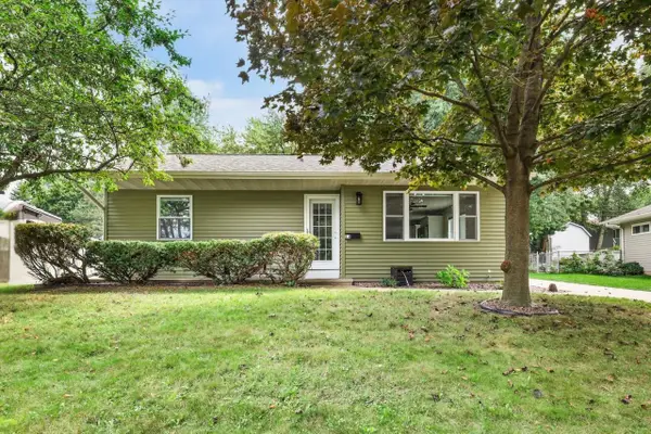 13 Arizona Circle, Madison, WI 53704