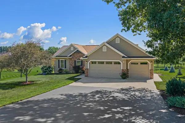 S2932 Golf Course Road, Reedsburg, WI 53959