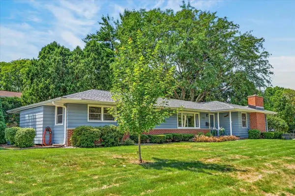 6201 Piping Rock Road, Madison, WI 53711