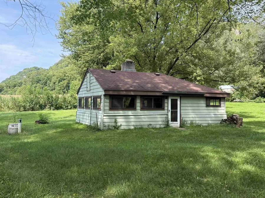 30615 Lakeshore Drive, Prairie Du Chien, WI 53821 - #3