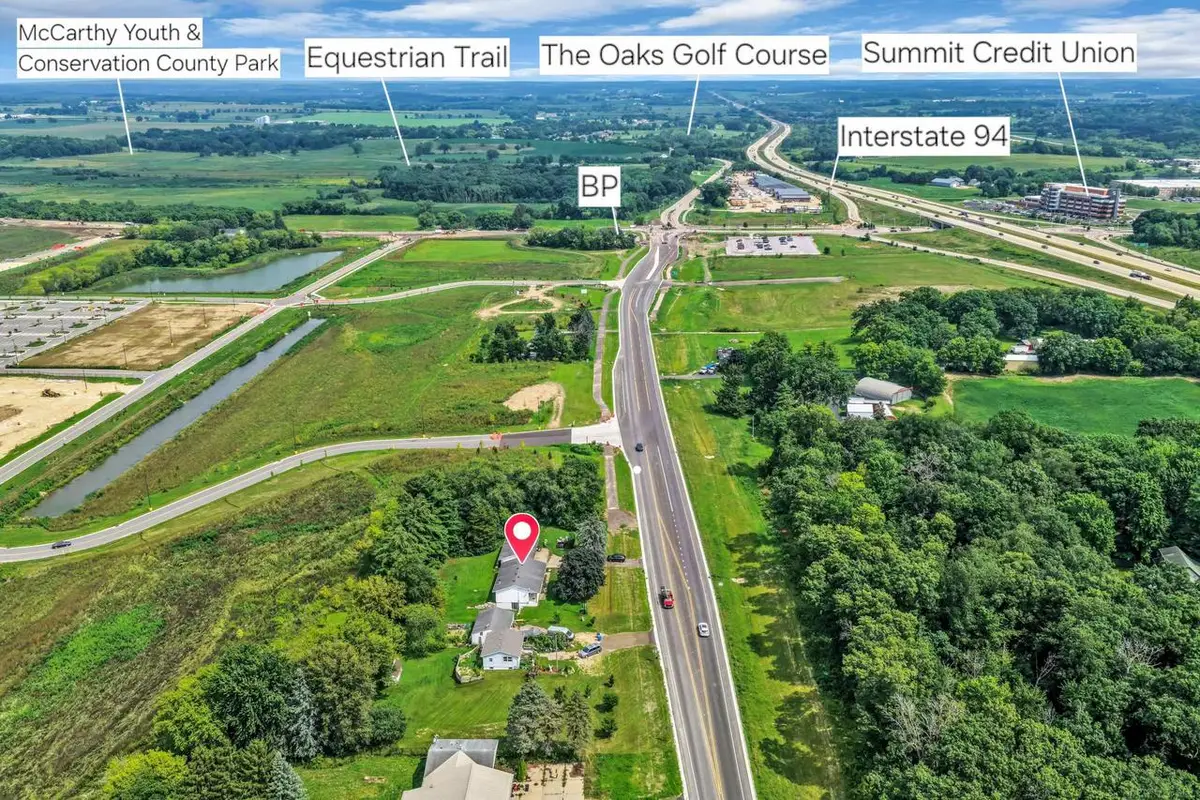 4601 County Hwy TT, Sun Prairie, WI 53590 - #1