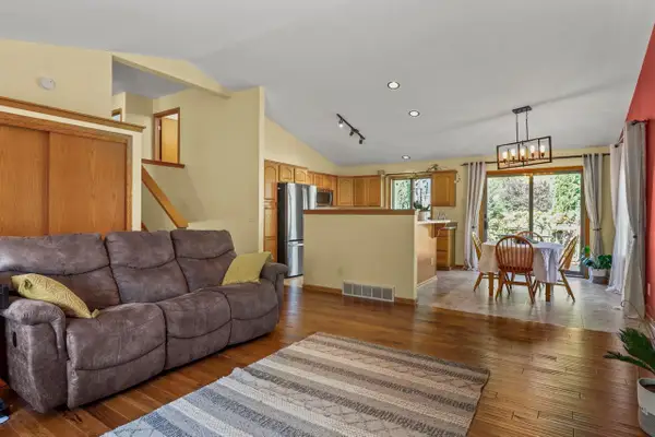 2338 Quartz Lane, Madison, WI 53719