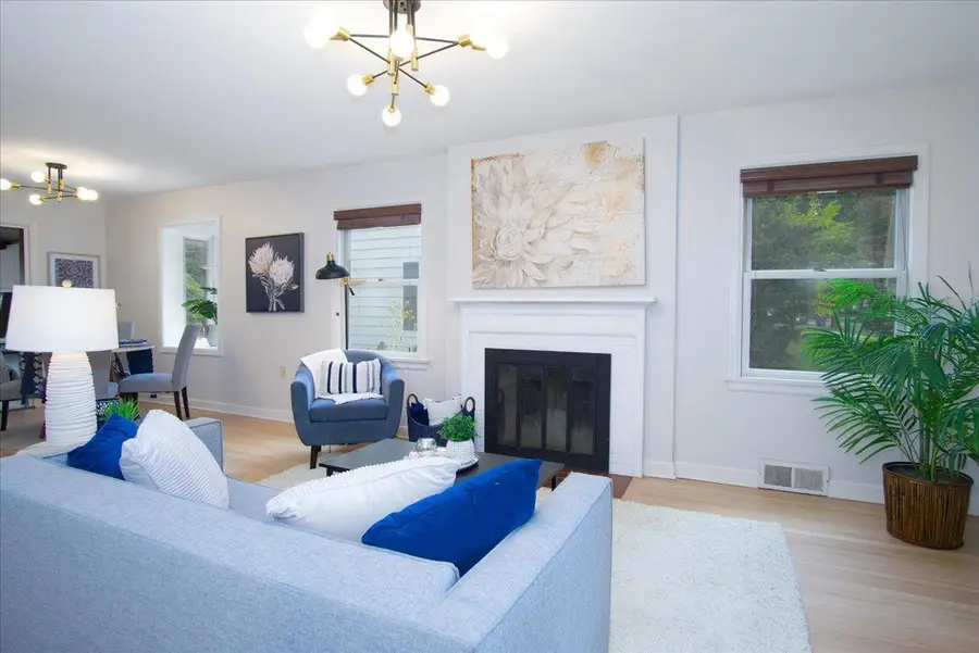 238 Kensington Drive, Madison, WI 53704 - #2