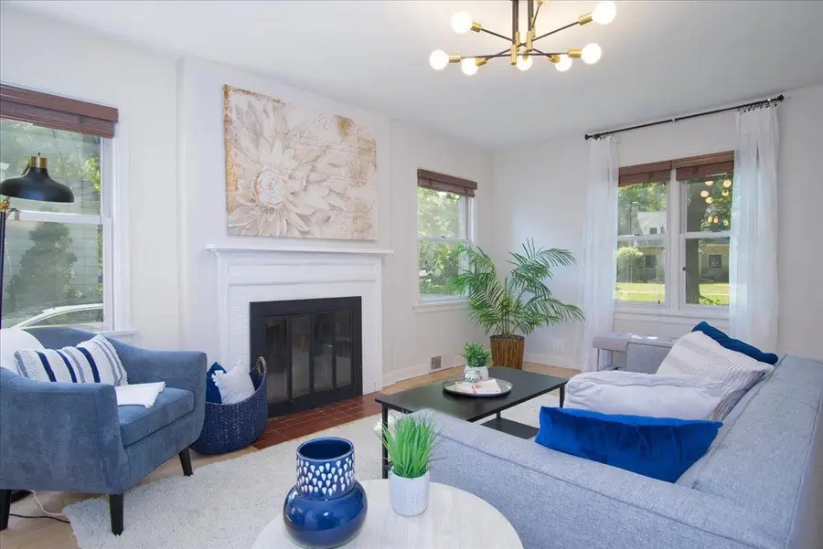 238 Kensington Drive, Madison, WI 53704 - #3