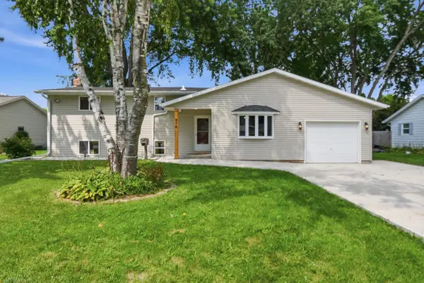 926 Frederick Street, Sun Prairie, WI 53590