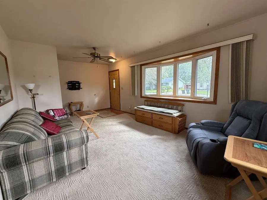 1021 S 14th Street, Prairie Du Chien, WI 53821 - #2