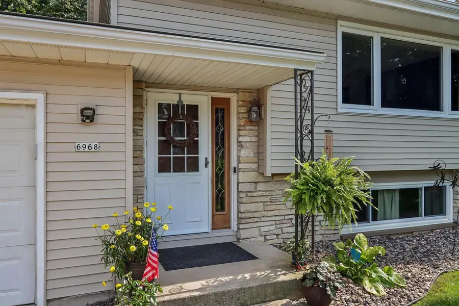 6968 Heron Way, Deforest, WI 53532 - #2