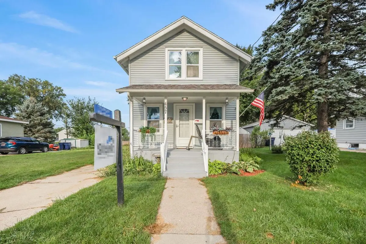 457 N Walnut Street, Janesville, WI 53548 - #1