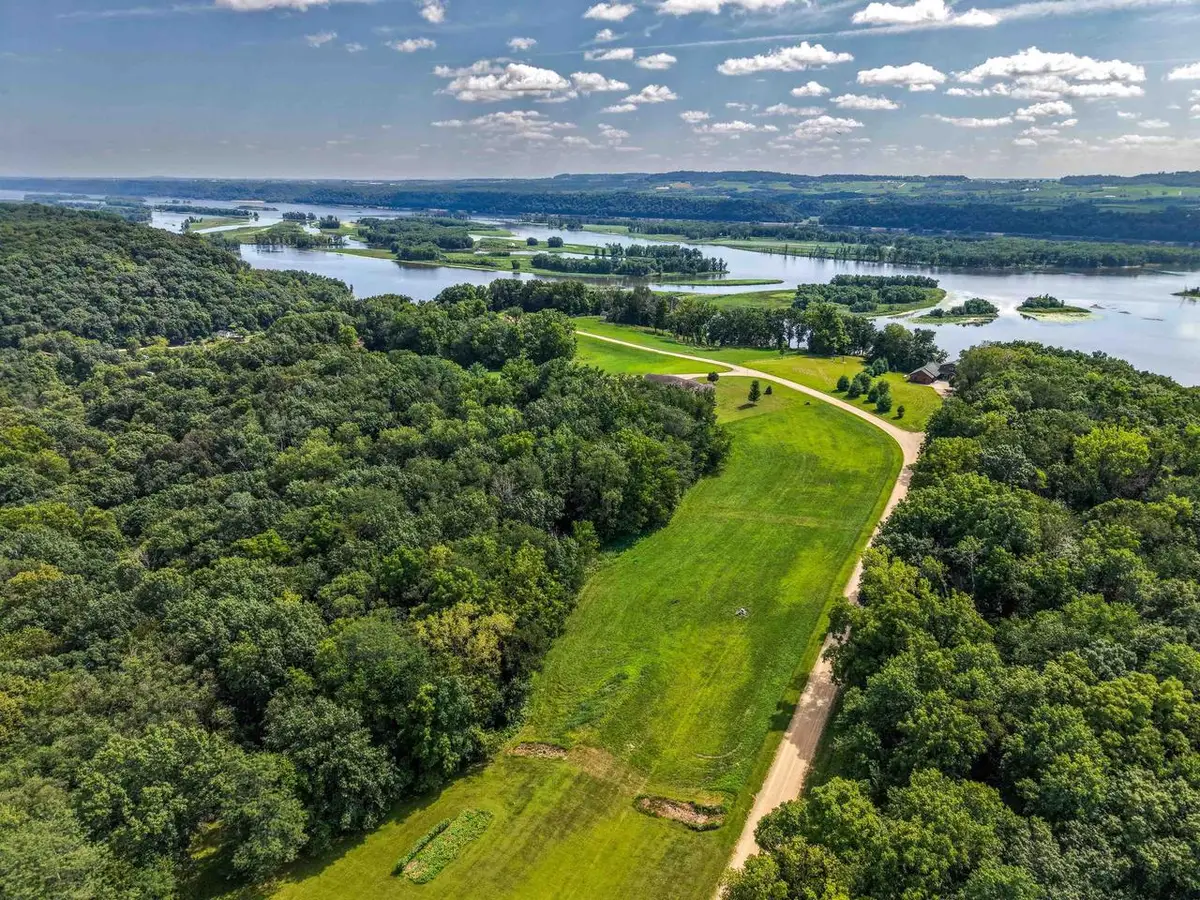 5016 Starlight Lane, Cassville, WI 53806 - #1
