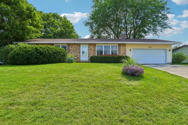 307 Meadowlark Circle, Deerfield, WI 53531