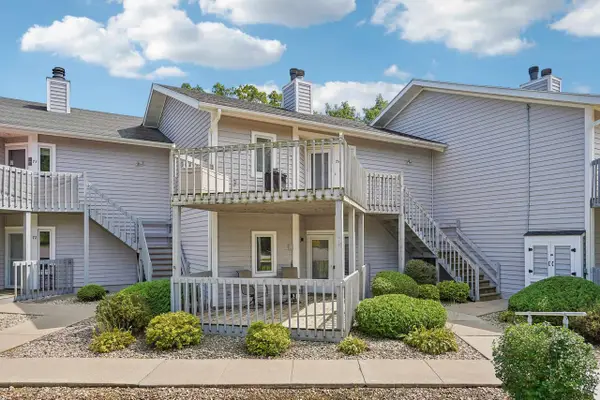 E12617 Kilpatrick Point Drive #75, Merrimac, WI 53561