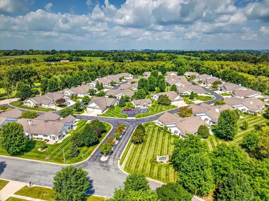 640 Springbrook Circle, Deforest, WI 53532 - #3