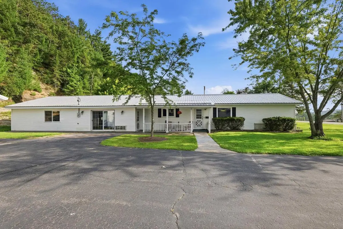 630 Center Street, Wonewoc, WI 53968 - #1
