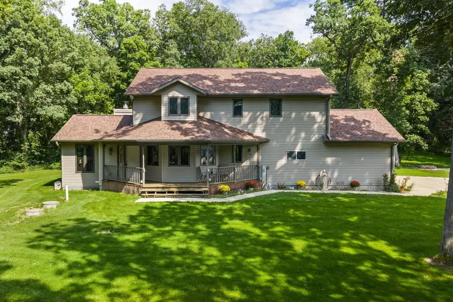 966 Sherman Drive, Marshall, WI 53559 - #3