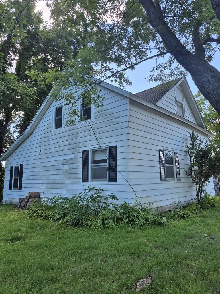 104 S Washington Street, Melrose, WI 54642 - #2