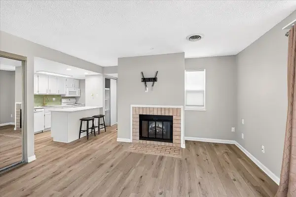 539 D'ONOFRIO Drive #1, Madison, WI 53719