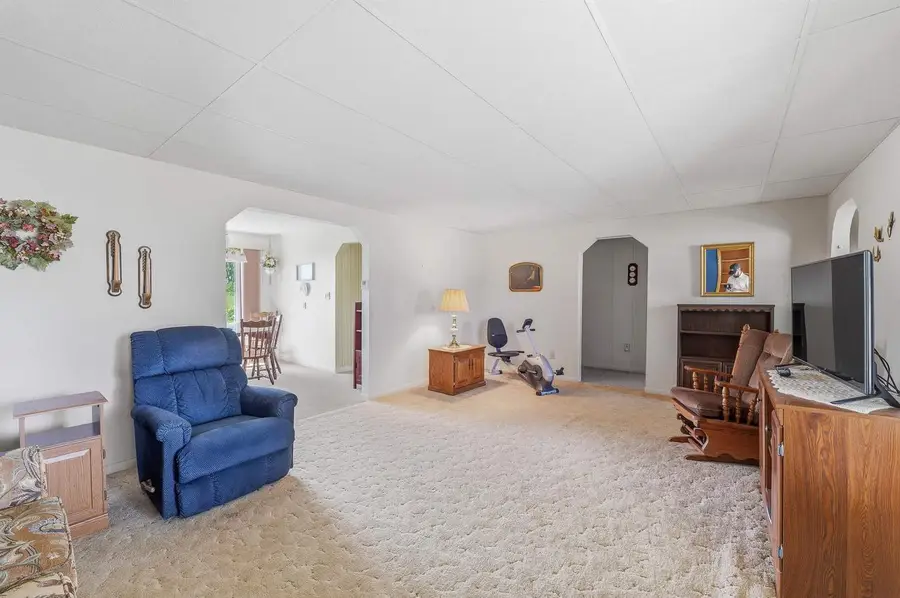 520 Park Street, Juneau, WI 53039 - #3