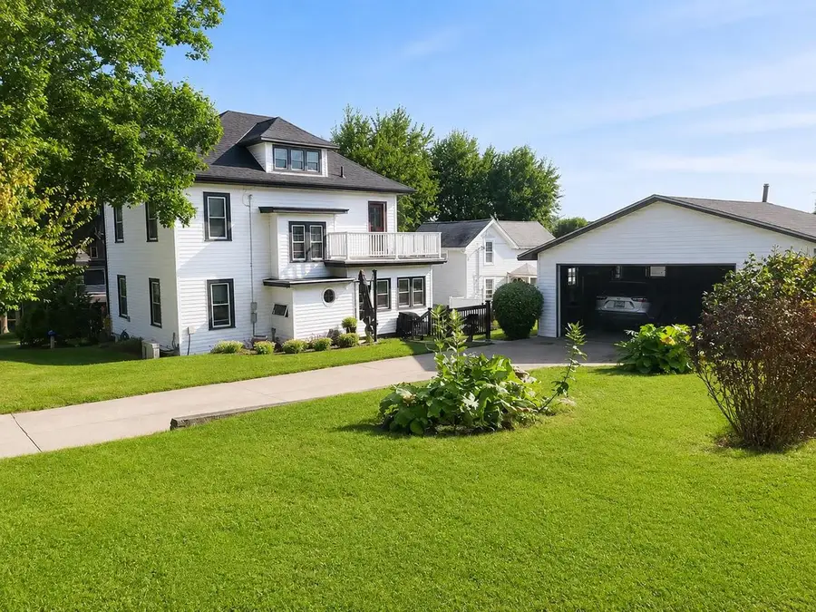 419 5th Avenue, New Glarus, WI 53574 - #2