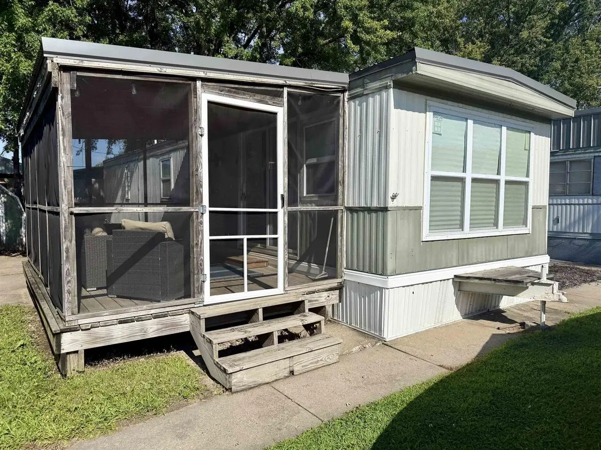 208 Hideaway Court, Prairie Du Chien, WI 53821 - #1