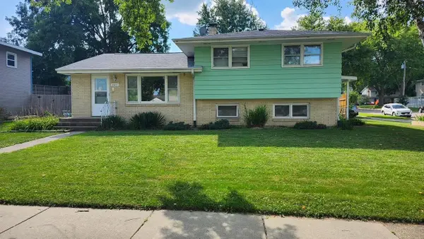 549 N Grant Avenue, Janesville, WI 53548