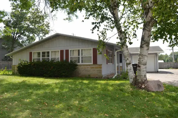 709 Mark Drive, Verona, WI 53593