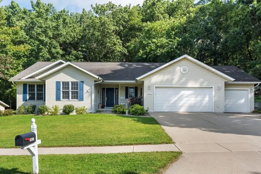 1417 Ridgeview Drive, Reedsburg, WI 53959 - #2