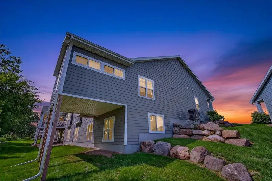 4141 Fox Forest Way, Deforest, WI 53532 - #2