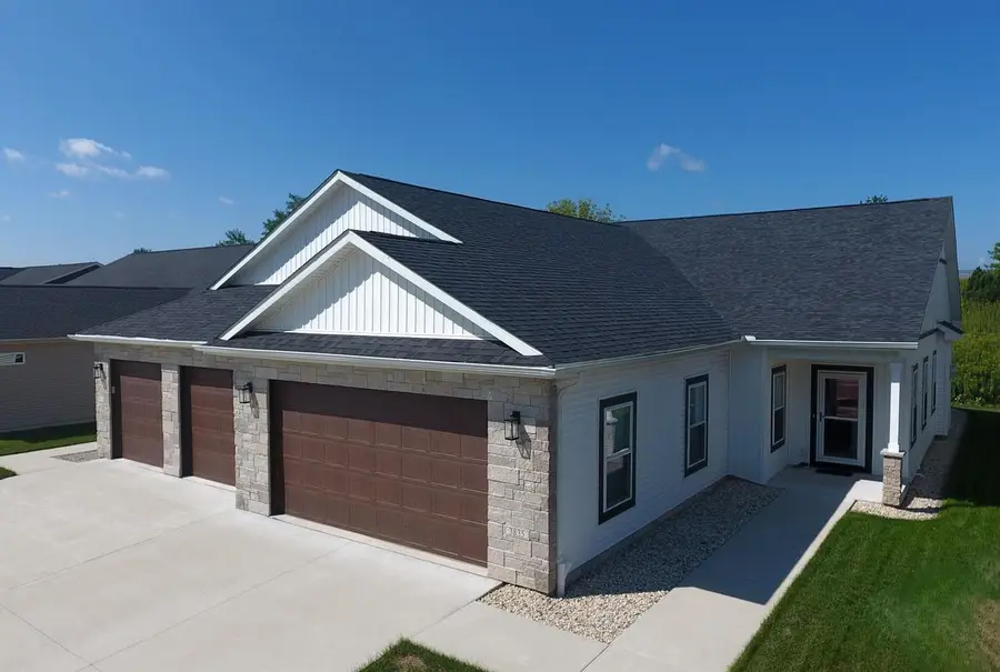 3835 Tanglewood Place, Janesville, WI 53546 - #2