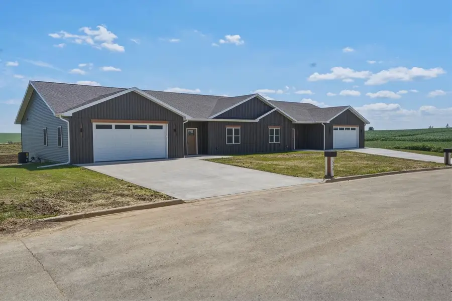 520 W Troy Street, Cuba City, WI 53807 - #3