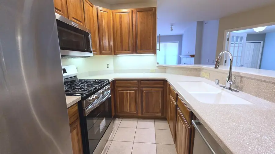 360 W Washington Avenue #215, Madison, WI 53703 - #2