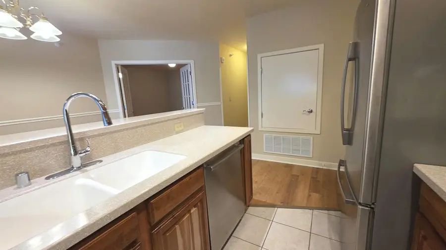 360 W Washington Avenue #215, Madison, WI 53703 - #3