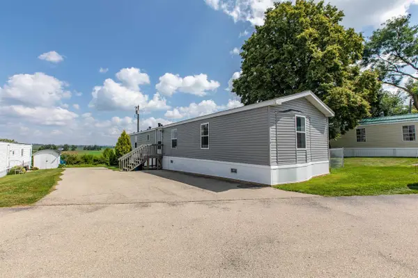 30972 County Road XX #310, Platteville, WI 53818