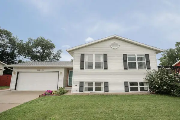 310 Marlboro Avenue, Edgerton, WI 53534