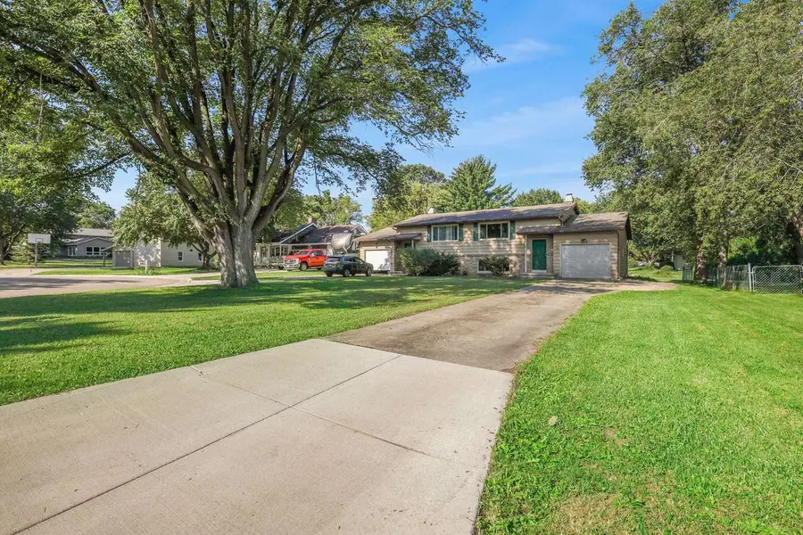 718 Bickley Court, Stoughton, WI 53589 - #3