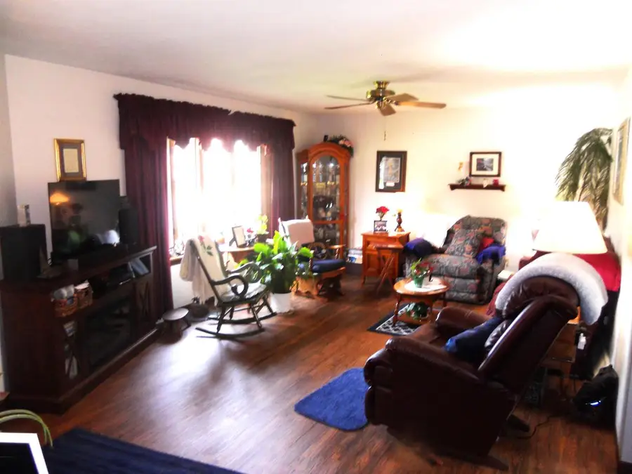 1065 Tara Drive, Sun Prairie, WI 53590 - #3