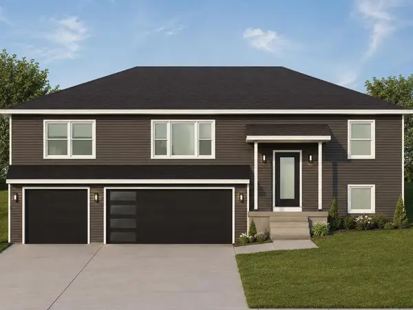 808 Dawes Court, Mauston, WI 53948