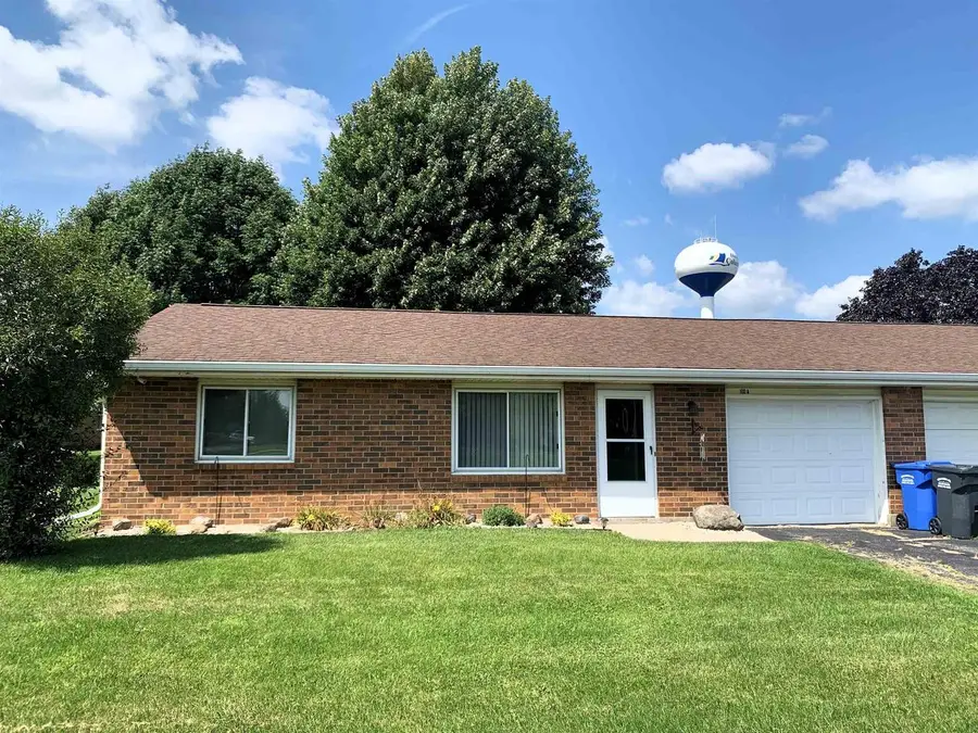100A-100B Tower Drive, Columbus, WI 53925 - #2