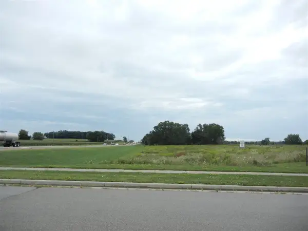 4620 Liuna Way, Deforest, WI 53532
