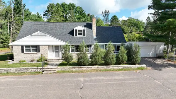 8792 Smith Street, Sayner, WI 54560