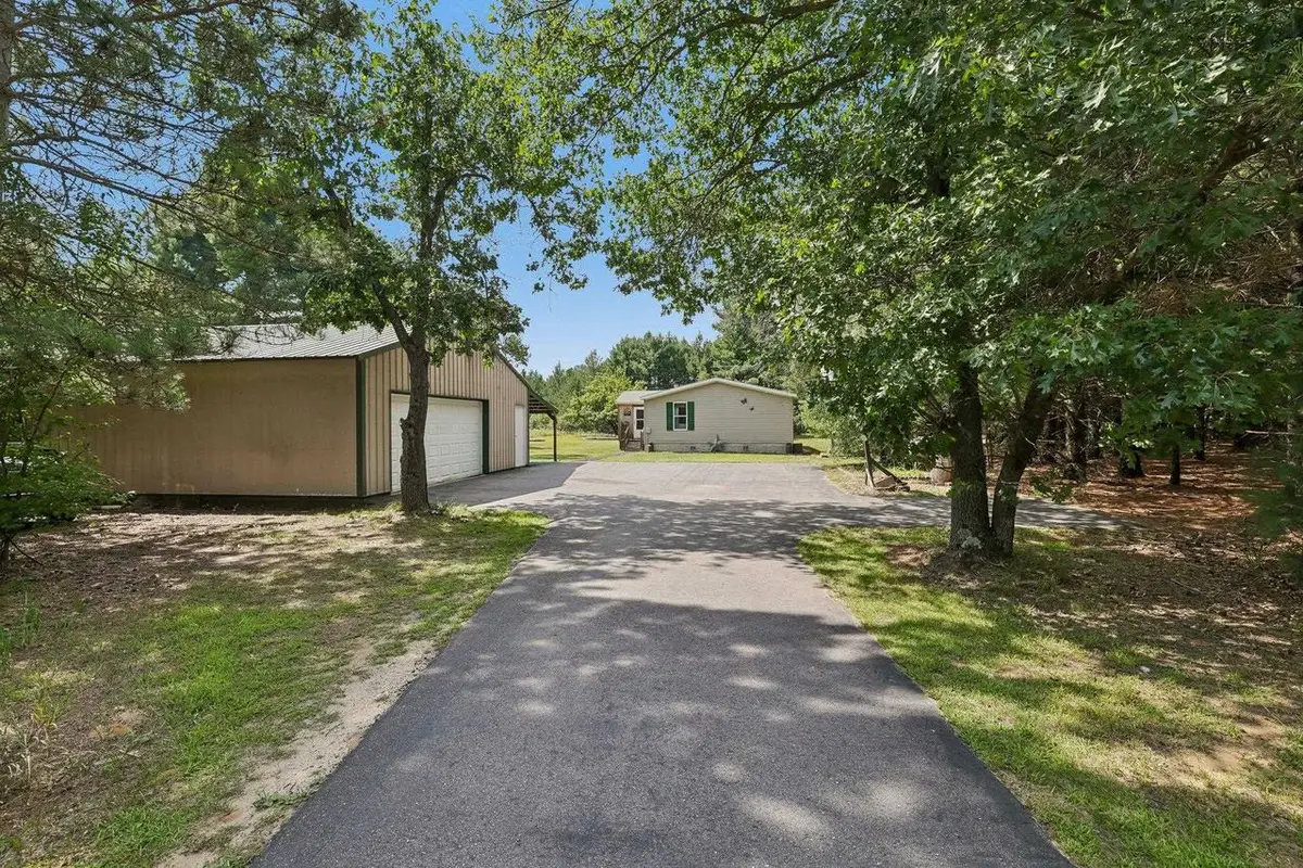 2765 2nd Avenue, Oxford, WI 53952 - #1