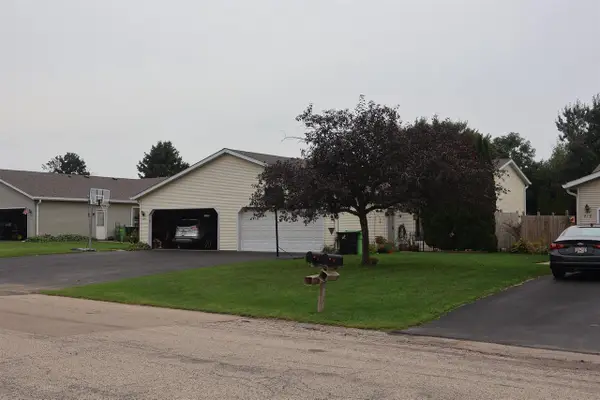 208-210 Eilbes Avenue, Beaver Dam, WI 53916