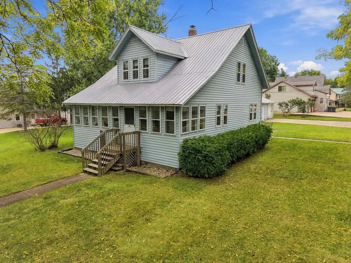 120 South Street, Cambridge, WI 53523 - #1