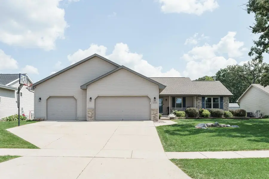 4562 Parkwood Drive, Milton, WI 53563 - #2
