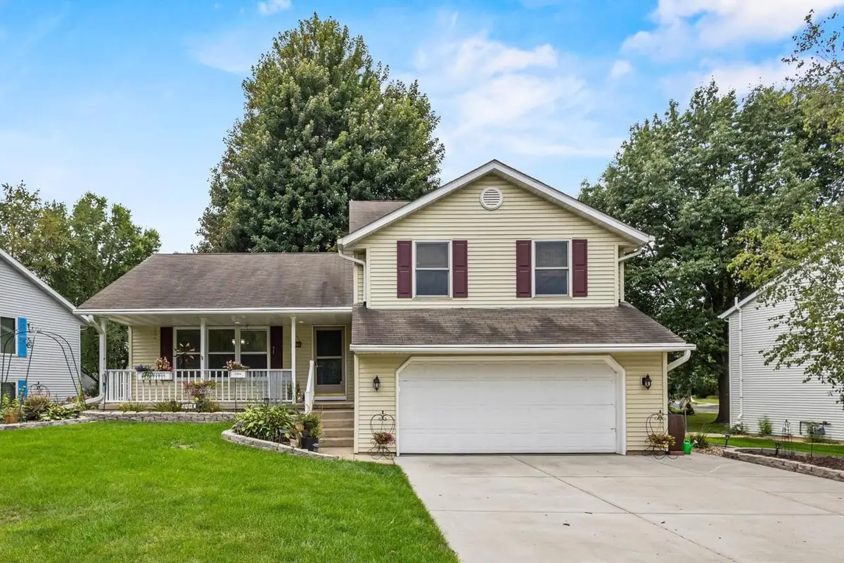 5410 Chestnut Lane, McFarland, WI 53558 - #1