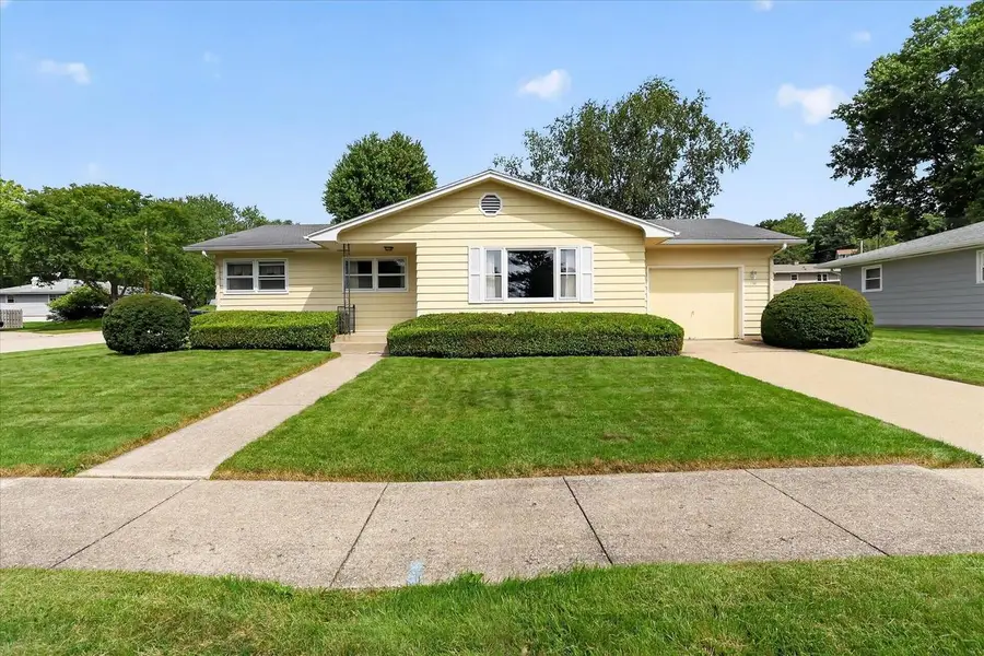 2016 Moreland Drive, Janesville, WI 53548 - #2