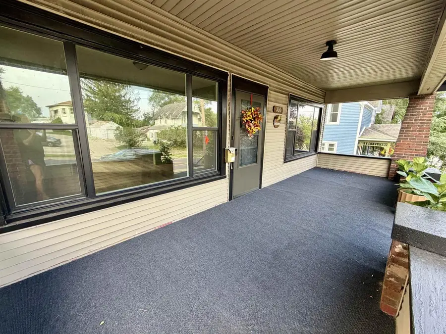 310 E Centerway, Janesville, WI 53545 - #3